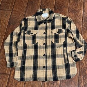 Lucky Brand Women's Oversized Plaid Jacket in Black and Tan